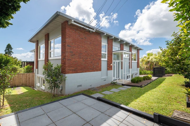 1/41 Quebec Road, Milford, Auckland - Carousel 1