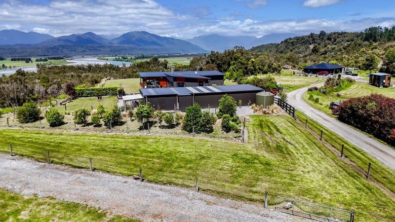 301A Woodstock-Rimu Road, Hokitika - Carousel 1