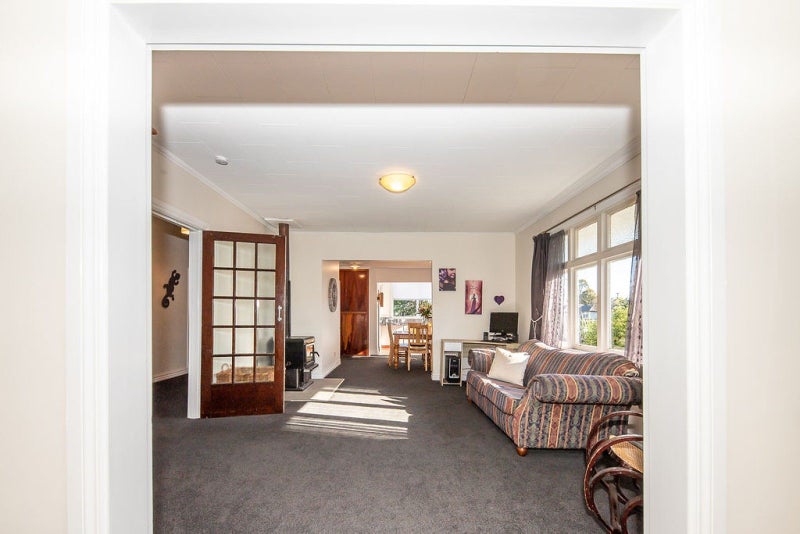 52 Romilly Street, Westport, Westport - Carousel 2