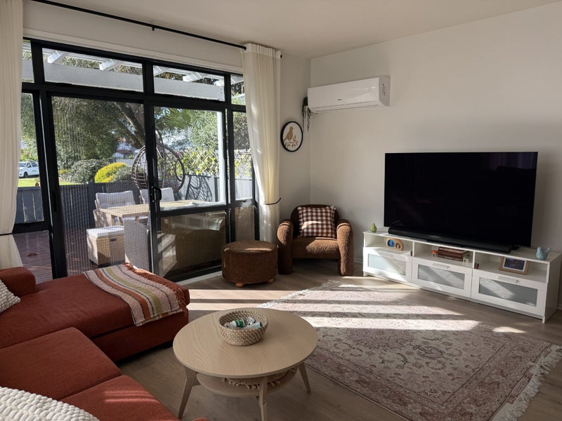 116/2 Armoy Drive, East Tamaki, Auckland - Carousel 2