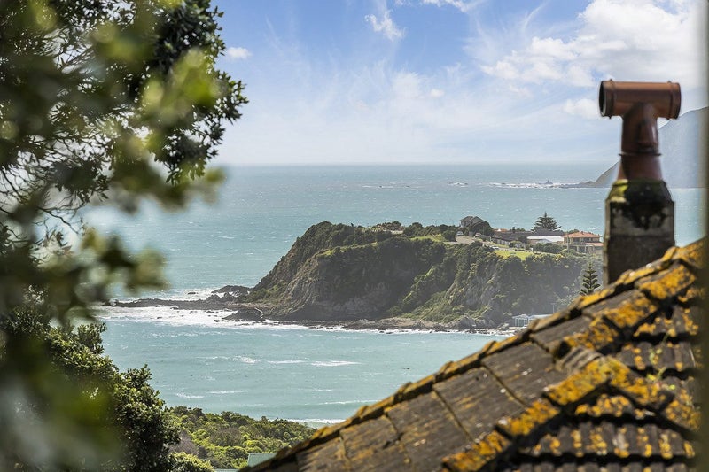 44 View Road, Titahi Bay, Porirua, Wellington - Carousel 2