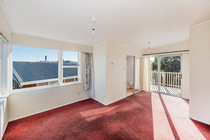 14 Kowhai Grove, Raumati Beach, Paraparaumu - Carousel 2