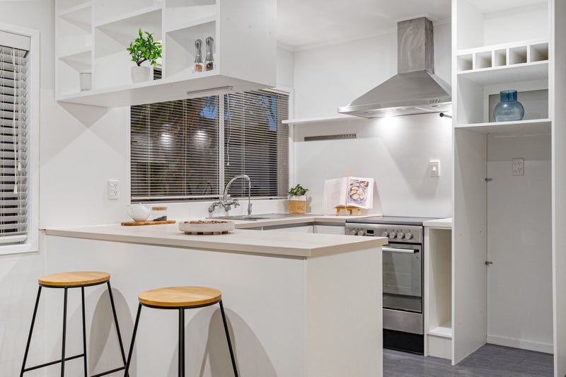 1/34 Bayview Road, Bayview, Auckland - Carousel 2