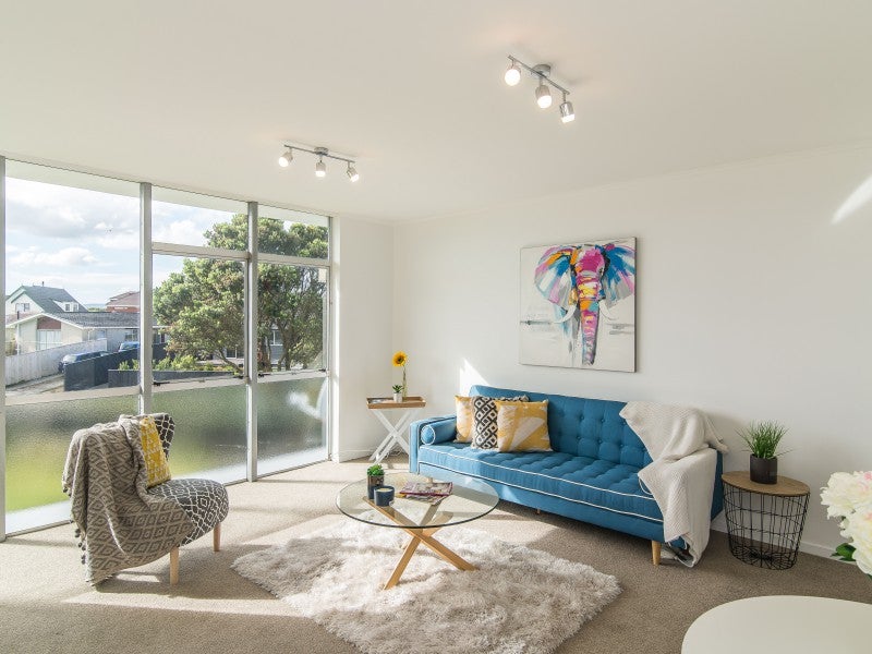 7B/23 Rangitane St, Maupuia, Wellington - Carousel 2