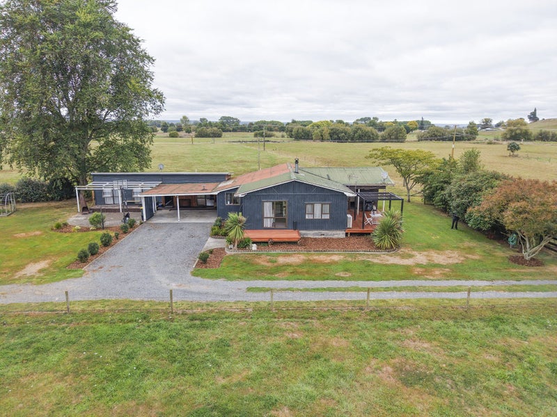 401 Longview Road, Reporoa - Carousel 1