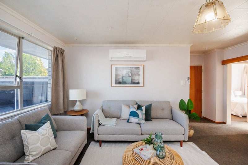 8 Kiwi Court, Roslyn, Palmerston North - Carousel 2