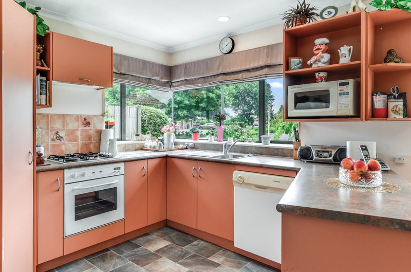 5 Grosvenor Place, Rototuna, Hamilton - Carousel 2