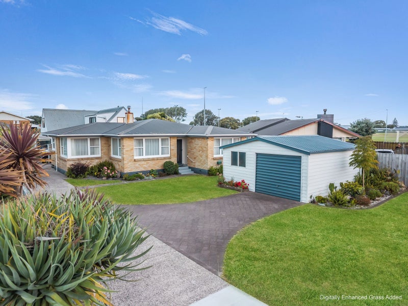 563 Maunganui Road, Mount Maunganui, Mount Maunganui - Carousel 1