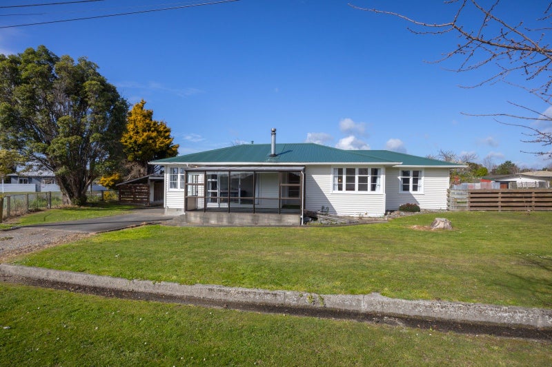 2 HARFORD ST, Feilding, FEILDING - Carousel 1