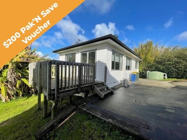 7 Mirage Place, Beach Haven, Auckland - Carousel 1