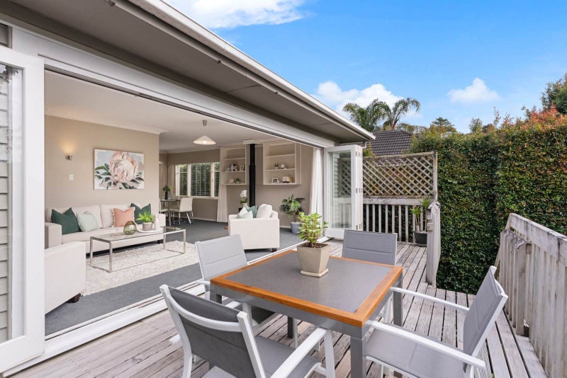47B Rukutai Street, Orakei, Auckland - Carousel 1