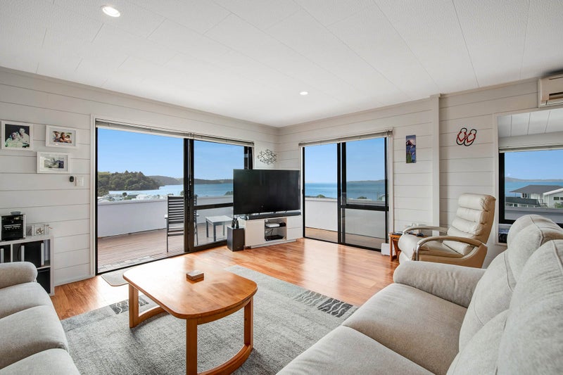 Property Valuation for 7 Kahurangi Place, Snells Beach, Rodney