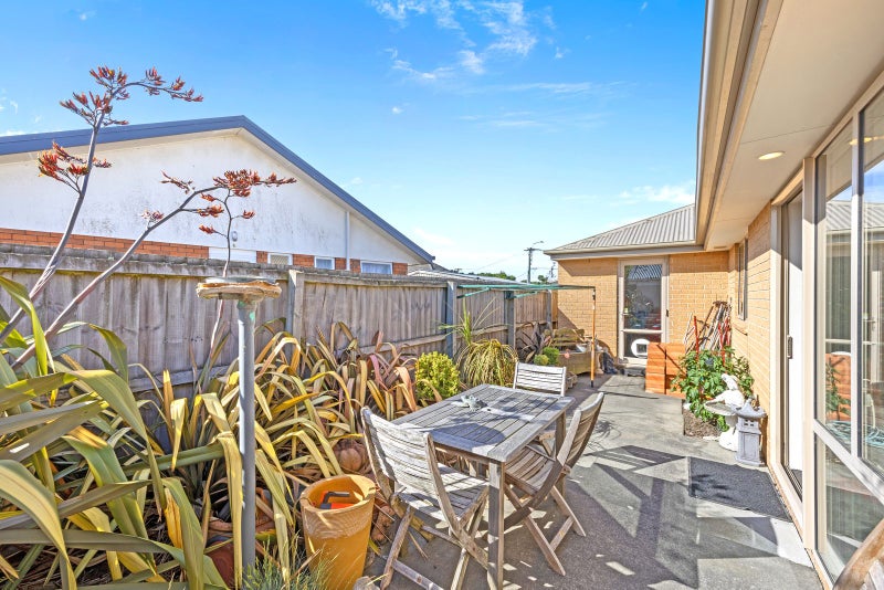 2/160 Breezes Road, Aranui, Christchurch - Carousel 12