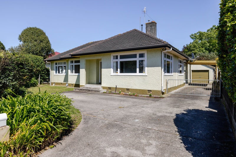 32 Franklin Avenue, Hokowhitu, Palmerston North - Carousel 1
