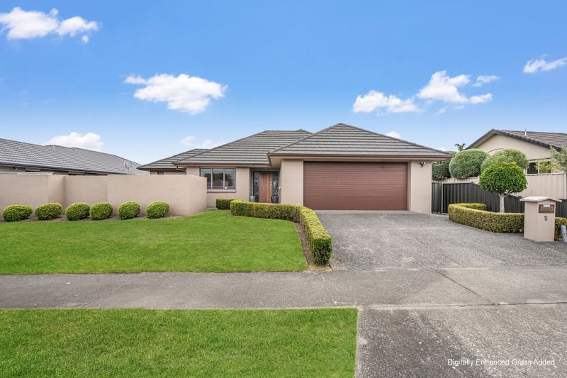 5 Russell Robertson Drive, Havelock North, Havelock North - Carousel 2