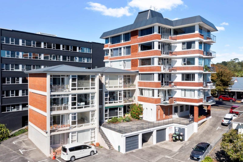 4/258 Parnell Road, Parnell, Auckland - Carousel 2