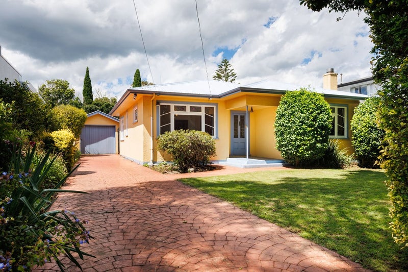 311 Ruahine Street, Terrace End, Palmerston North - Carousel 1