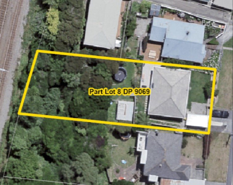19 Handyside Street, Tawa, Wellington - Carousel 18