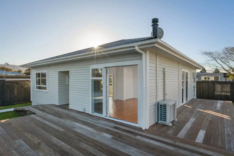 46 Beach Road, Katikati - Carousel 10