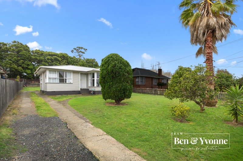 85 Blake Road, Mangere East, Auckland - Carousel 1