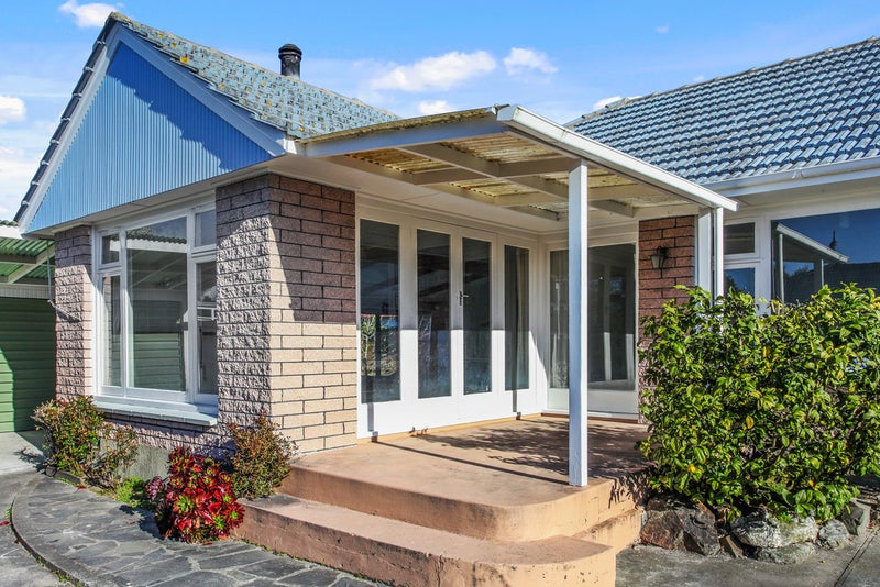 8 Pembroke Street, Avondale, Christchurch - Carousel 2