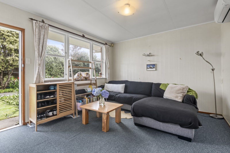 1/167 Albert Street, Hokowhitu, Palmerston North - Carousel 2