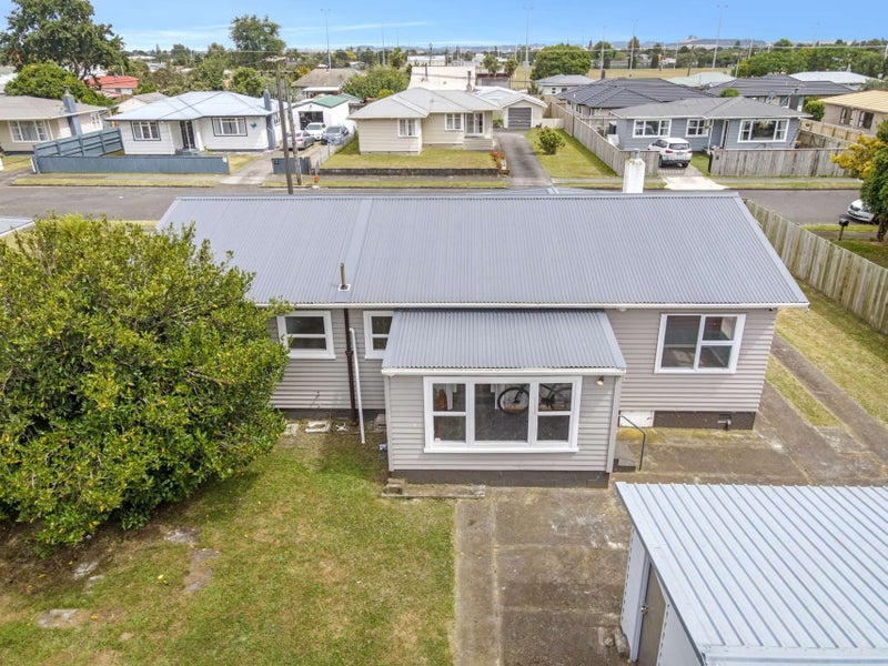 14 Ferguson Street, Levin, Levin - Carousel 2