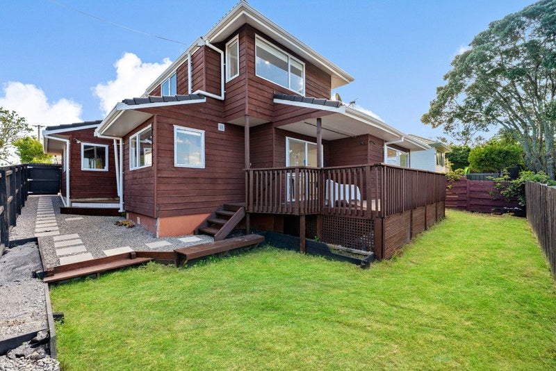 2/41 Raleigh Road, Northcote, Auckland - Carousel 2