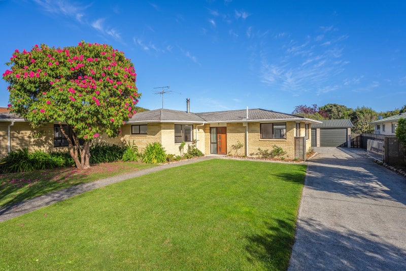 3 Renata Road, Otaki - Carousel 2