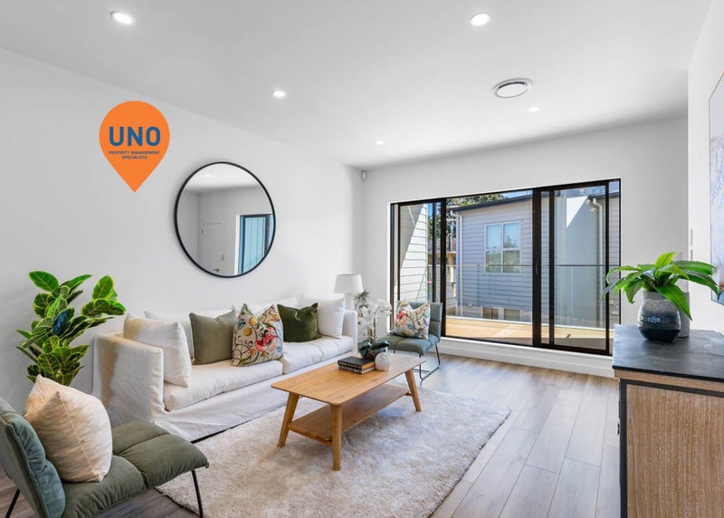 121F Sycamore Drive, Sunnynook, Auckland - Carousel 1