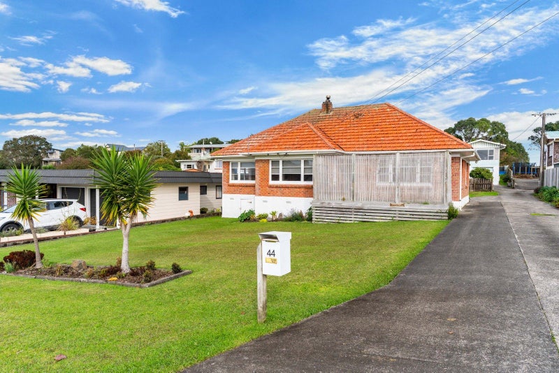 44 Plunket Street, Dargaville - Carousel 1