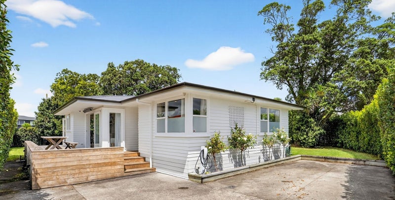 96 Mead Street, Avondale, Auckland - Carousel 2