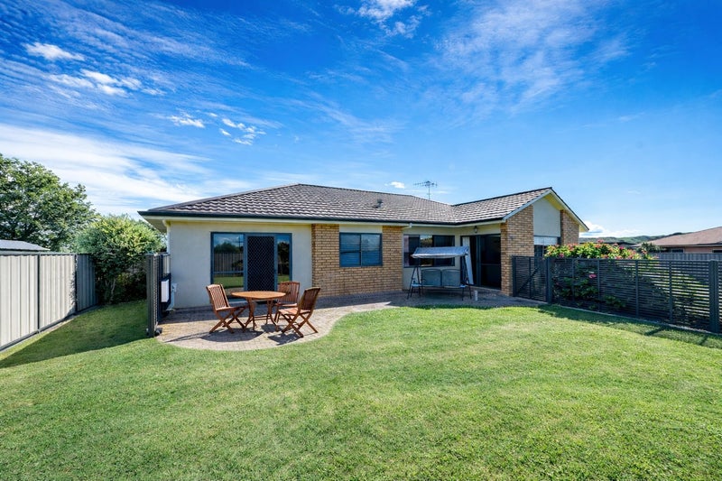 17 Addington Place, Taradale, Napier - Carousel 12