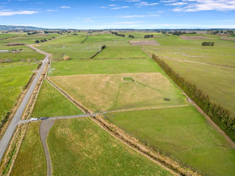 112 Lady Charlton Road, Upper Charlton, Gore - Carousel 2