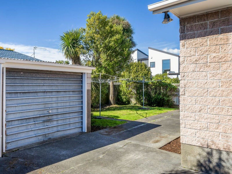 2/180 Lyttelton Street, Spreydon, Christchurch City, Canterbury - Carousel 11