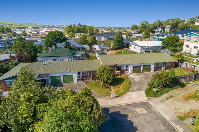 8C Swan Street, Gore - Carousel 1