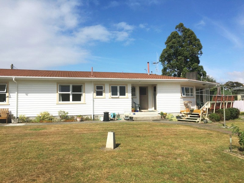 16 Victoria Street, Levin, Levin - Carousel 20