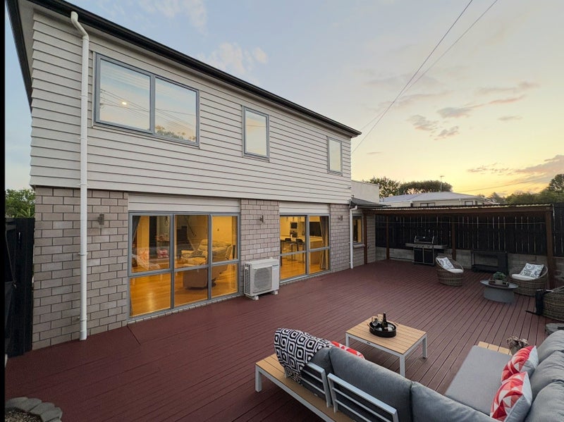 17A Wallath Road, Onehunga, Auckland - Carousel 2