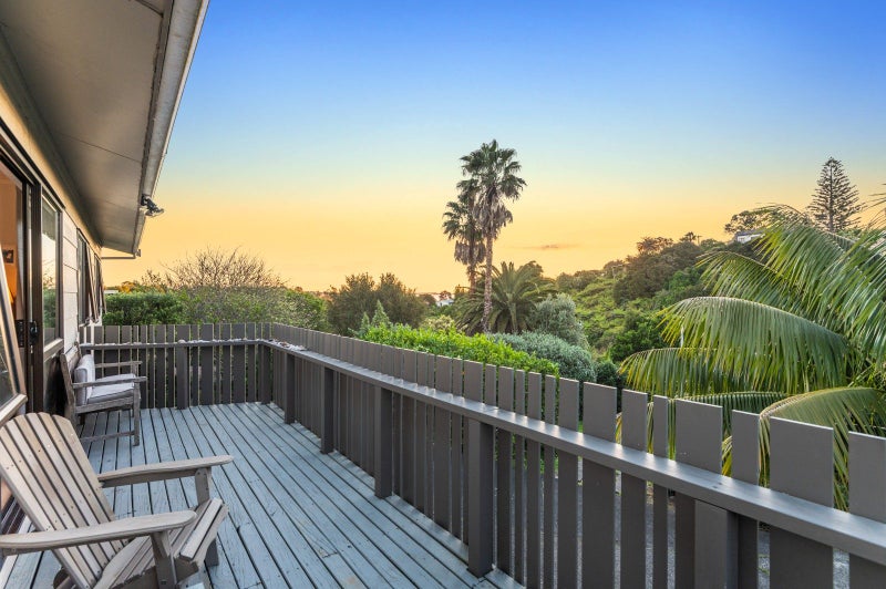 44 Kennedy Road, Surfdale, Waiheke Island - Carousel 1