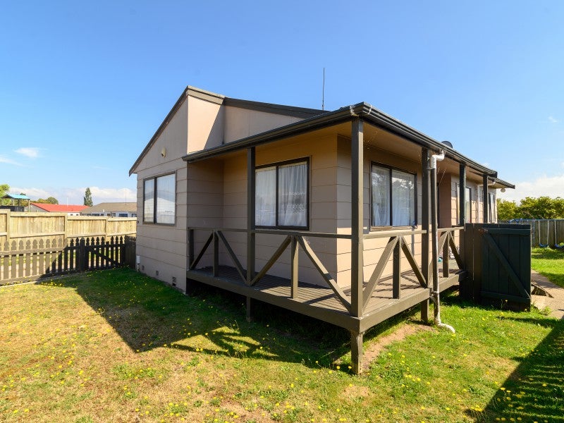 75A Pohutukawa Drive, Owhata, Rotorua - Carousel 1