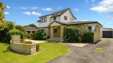 39 Pooles Road, Greerton, Tauranga - Carousel 1