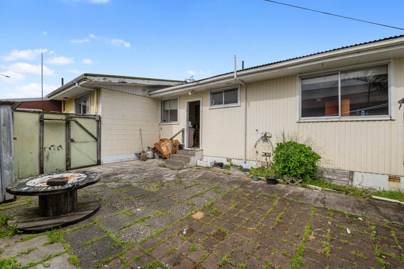 1B Rangipahere Street, Ohinemutu, Rotorua - Carousel 12
