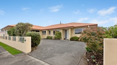 29 Ngaio Street, Strandon, New Plymouth - Carousel 1