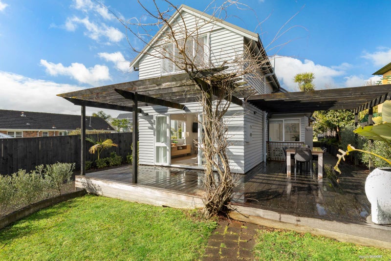 62A Wellpark Avenue, Grey Lynn, Auckland - Carousel 2