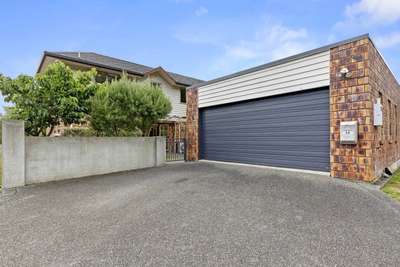 50 Evergreen Crescent, Trentham, Upper Hutt - Carousel 2