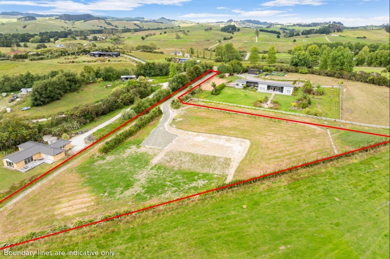 38 Lara Lane, Kaiwaka, Kaiwaka - Carousel 2