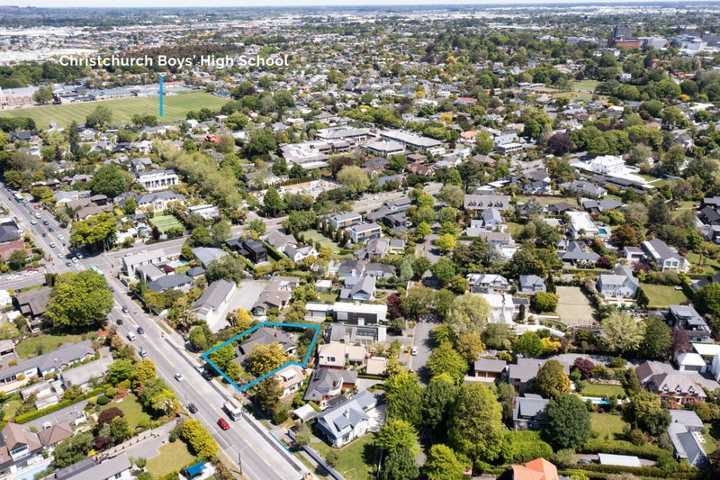 11 Idris Road, Fendalton, Christchurch - Carousel 27