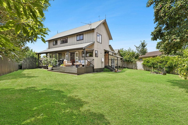 3 Sargeson Place, Leamington, Cambridge - Carousel 1