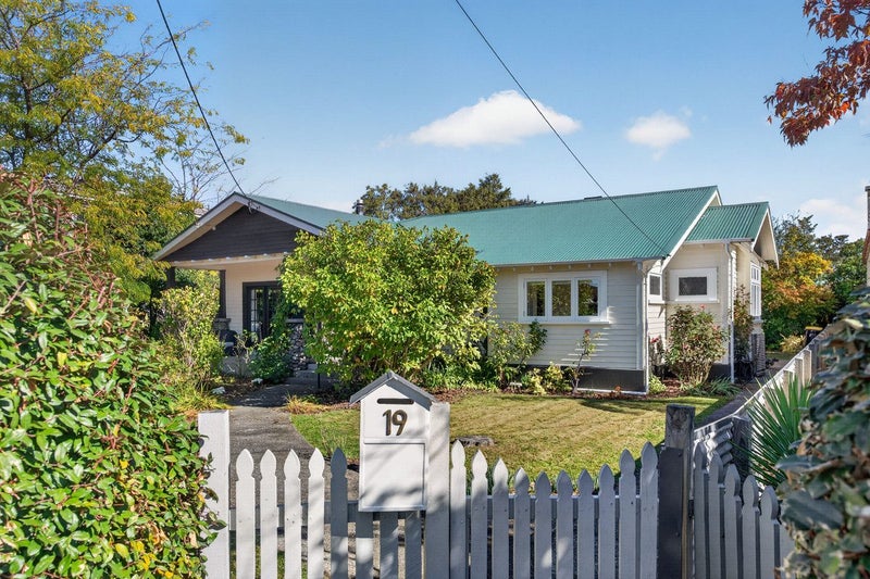 19 Victoria Street, Masterton, Masterton, Wellington - Carousel 1