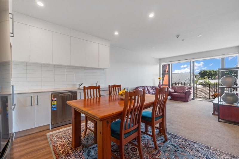 206/340 Onehunga Mall, Onehunga, Auckland - Carousel 1